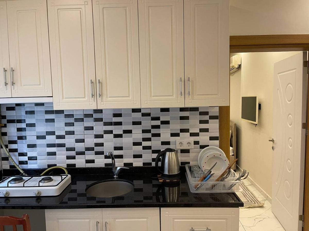 Ucal Apart Apartment Istanbul Bagian luar foto