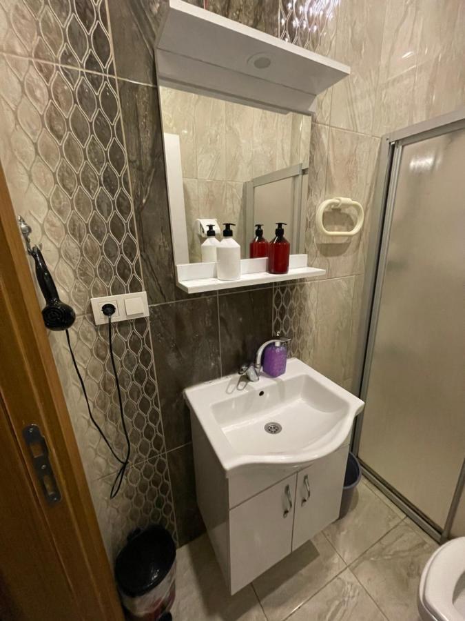 Ucal Apart Apartment Istanbul Bagian luar foto