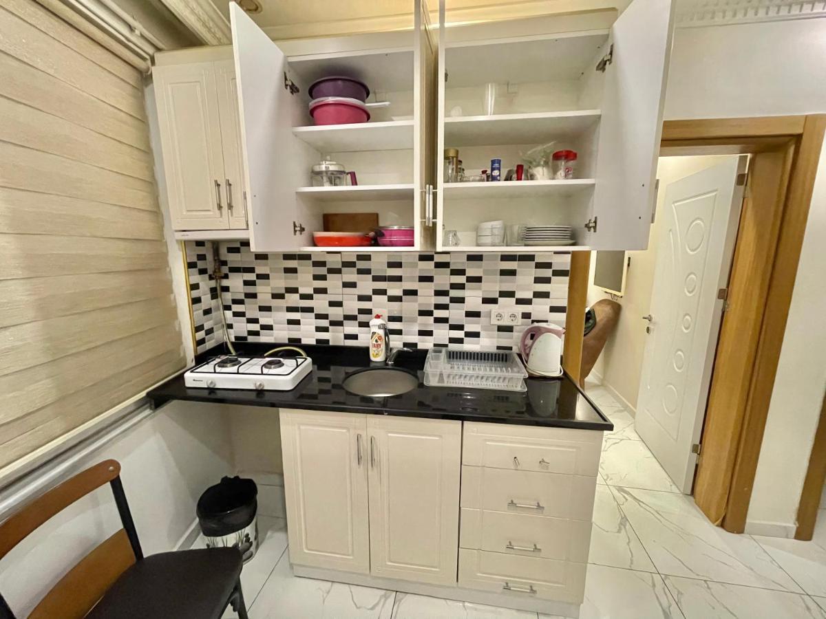 Ucal Apart Apartment Istanbul Bagian luar foto